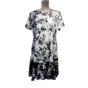 Covington Women's Dress Size M 